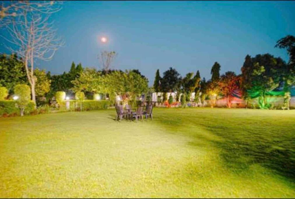 הוילה גורגאון Achal Farm जंगल में मंगल מראה חיצוני תמונה